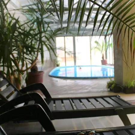 Family Shipkovo Хотел *